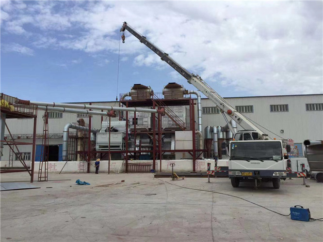 瓜州县“手脚齐动”—— 吊车的 “协同作业” 技术