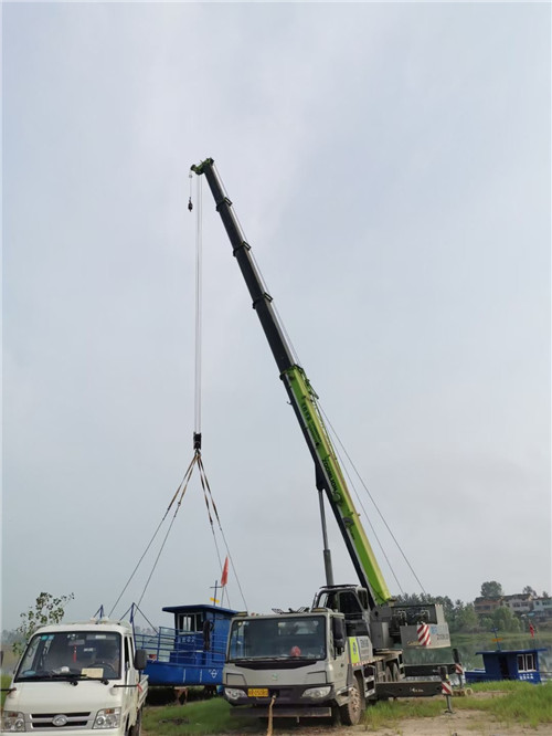 瓜州县桥梁建设吊装案例